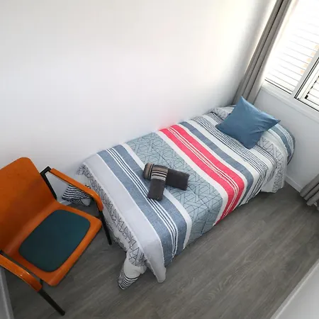 La Casita De *
